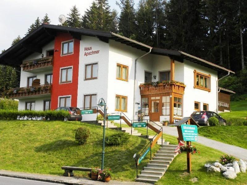 Gaestehaus Apschner Санкт Корона ам Вексел Екстериор снимка