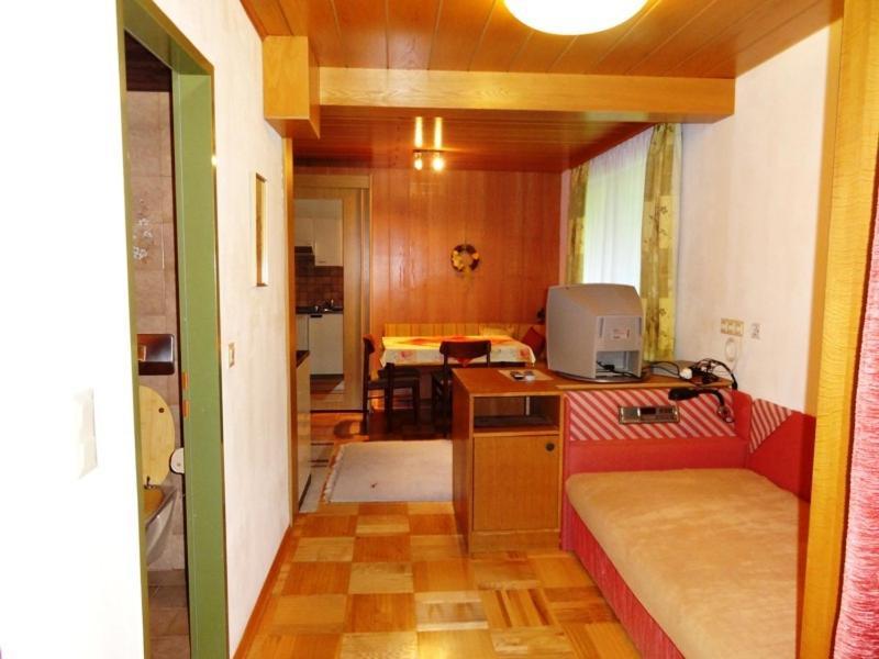 Gaestehaus Apschner Санкт Корона ам Вексел Стая снимка