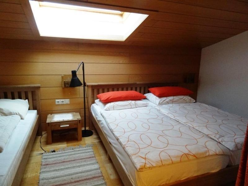 Gaestehaus Apschner Санкт Корона ам Вексел Екстериор снимка